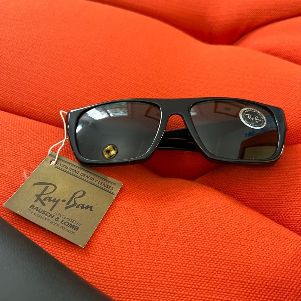 NOS Ray Ban Drifters Perfect hang tags warranty card never worn